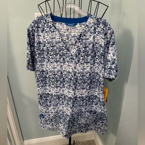 NEW Carhartt Womens scrub top Medium M Navy Blue White circles PBN c12114A Force